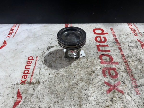 23528978-3